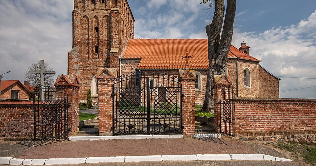 Dzieła sztuki sakralnej — Kościół Trójcy Świętej, Kościelna Jania. Zdjęcie: Wikimedia Commons.