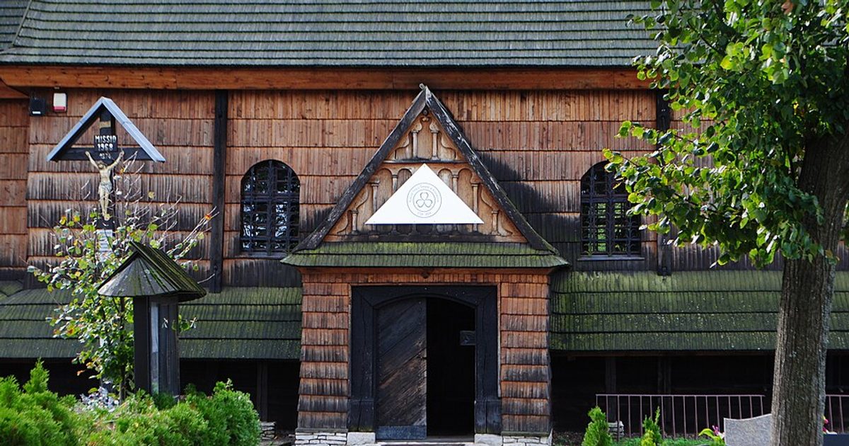 Kościół parafii Kościół Trójcy Świętej w Koszęcin — zdjęcie