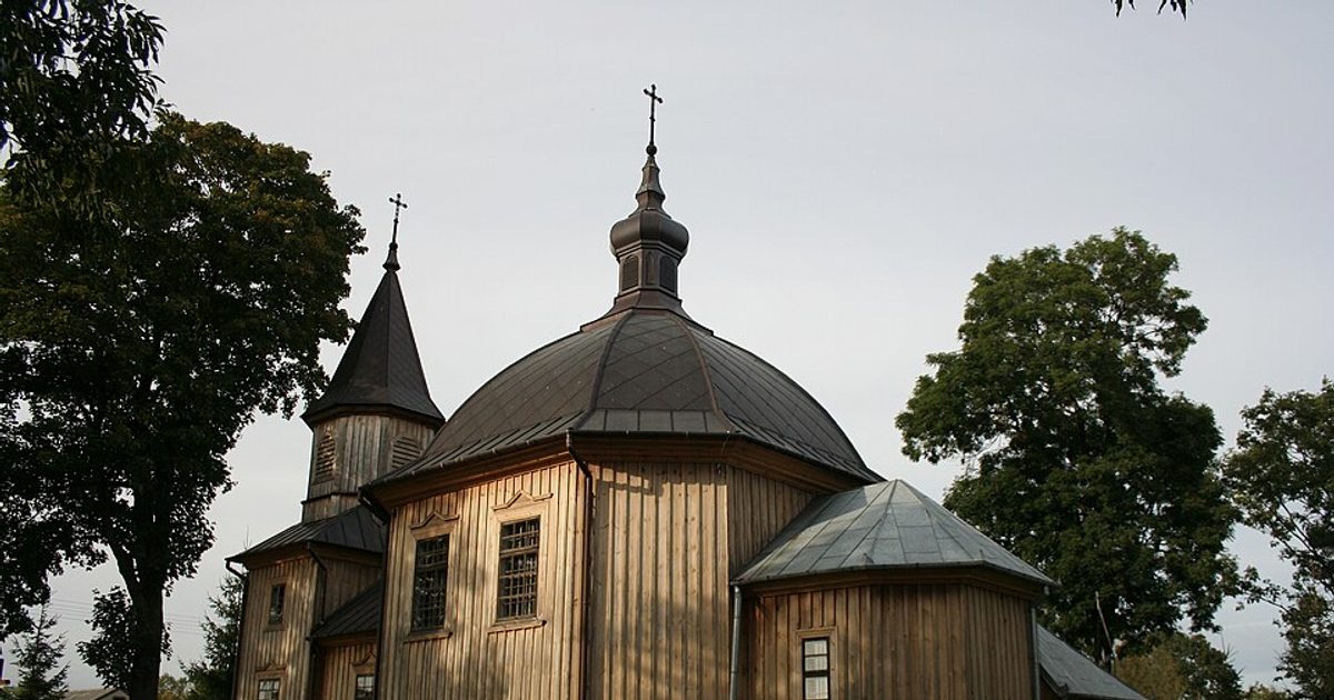 Dzieła sztuki sakralnej — Kościół Trójcy Świętej, Paszenki. Zdjęcie: Wikimedia Commons.