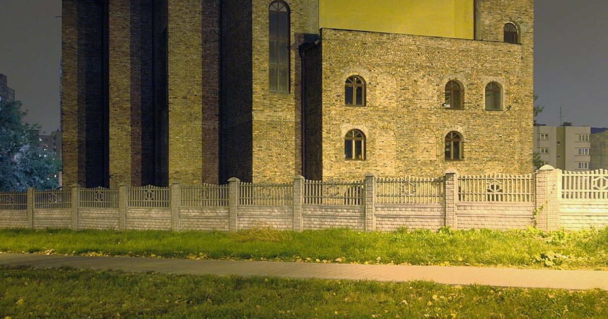 Kościół parafii Kościół Wniebowstąpienia Pańskiego w Bytom — zdjęcie