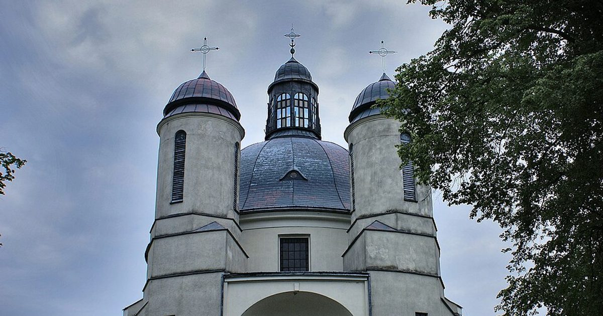Kościół parafii Kościół Wniebowzięcia NMP w Hodyszewo — zdjęcie
