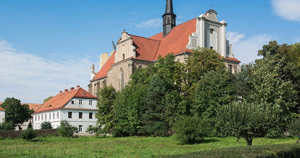 Kościół parafii Kościół Wniebowzięcia NMP i św. Jakuba Starszego w Kamieniec Ząbkowicki — zdjęcie