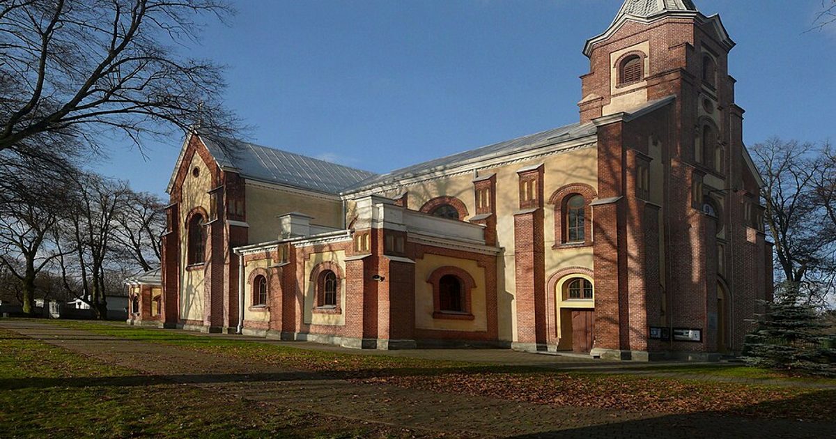 Kościół parafii Kościół Wniebowzięcia NMP i św. Katarzyny Aleksandryjskiej w Konopnica — zdjęcie