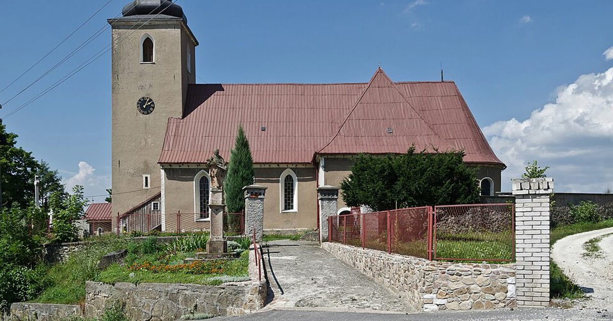 Kościół parafii Kościół Wniebowzięcia NMP w Idzików — zdjęcie