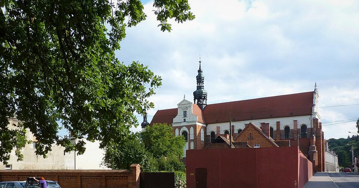 Kościół parafii Kościół Wniebowzięcia NMP w Koronowo — zdjęcie