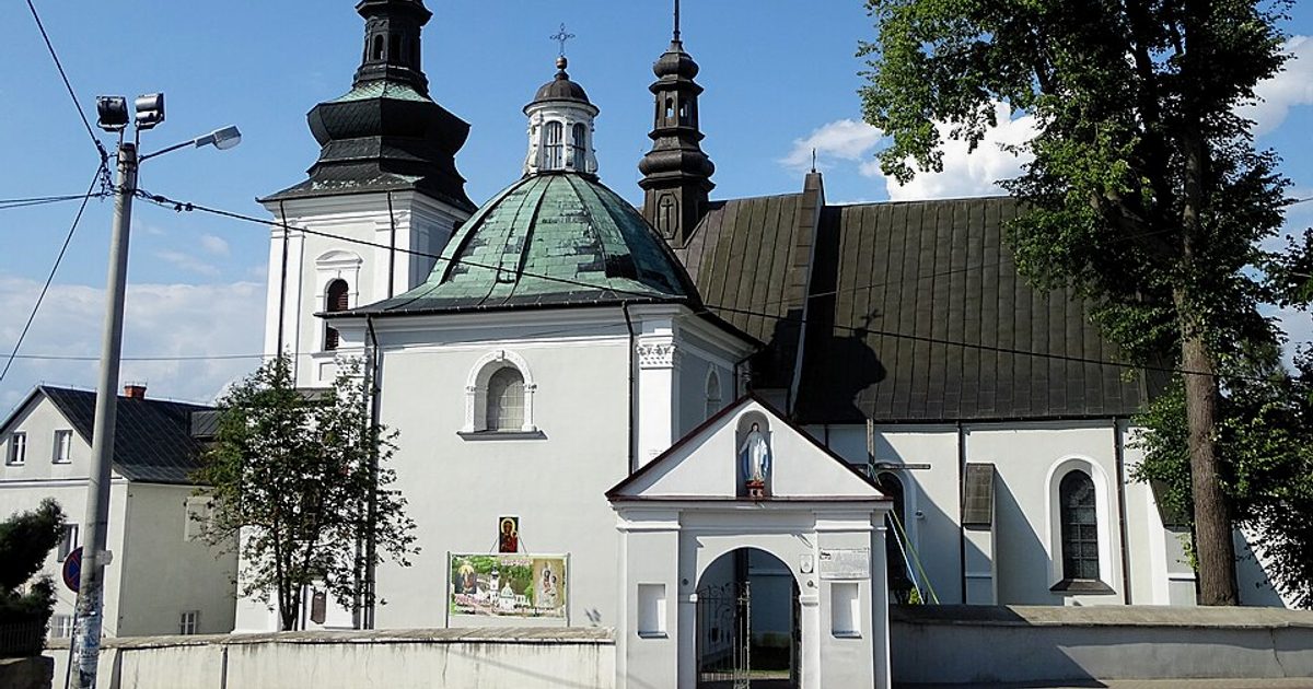 Kościół parafii Kościół Wniebowzięcia NMP w Kurozwęki — zdjęcie