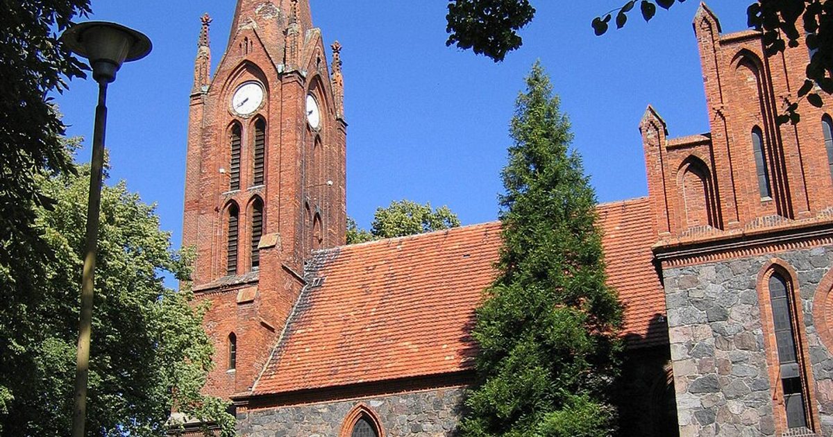Kościół parafii Kościół Wniebowzięcia NMP w Lipiany — zdjęcie