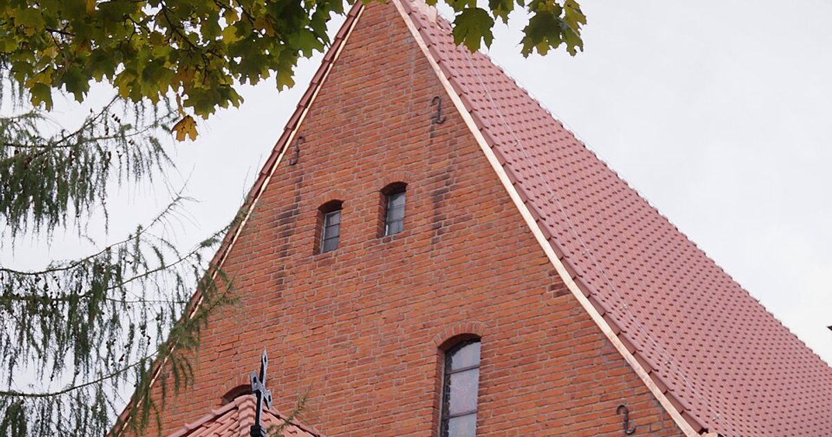 Kościół parafii Kościół Wniebowzięcia NMP w Myślice — zdjęcie
