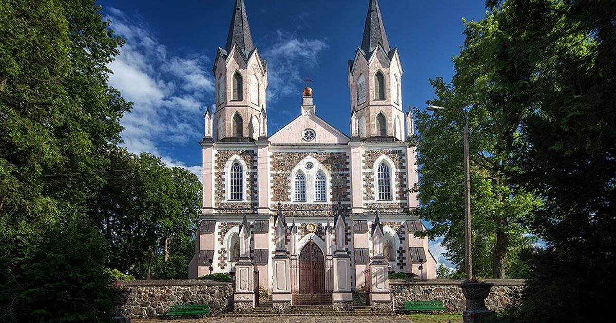Kościół parafii Kościół Wniebowzięcia NMP w Puńsk — zdjęcie