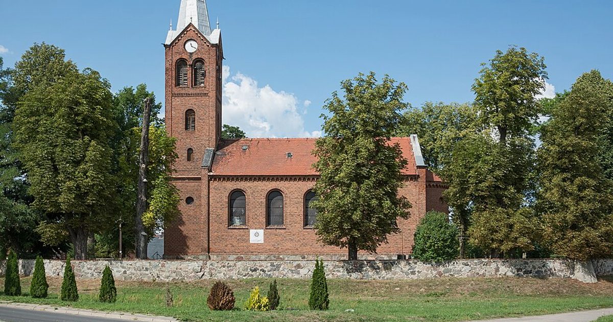 Kościół parafii Kościół Wniebowzięcia NMP w Sokola Dąbrowa — zdjęcie