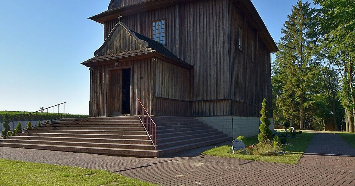 Kościół parafii Kościół Wniebowzięcia NMP w Topola — zdjęcie