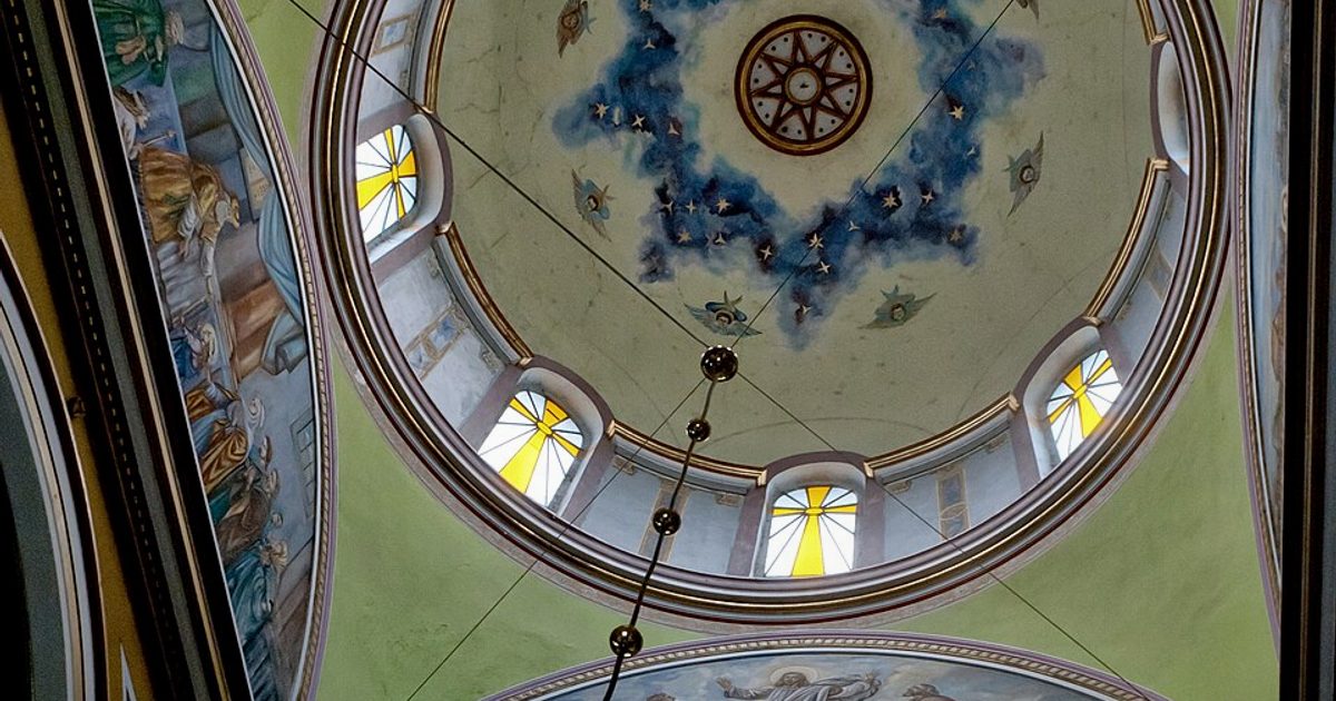 Kościół parafii Kościół Wniebowzięcia NMP w Wróblik Królewski — zdjęcie