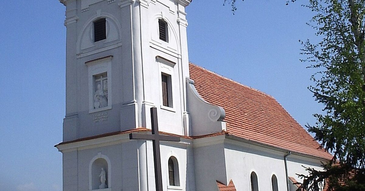 Kościół parafii Kościół Wszystkich Świętych w Kąkolewo — zdjęcie