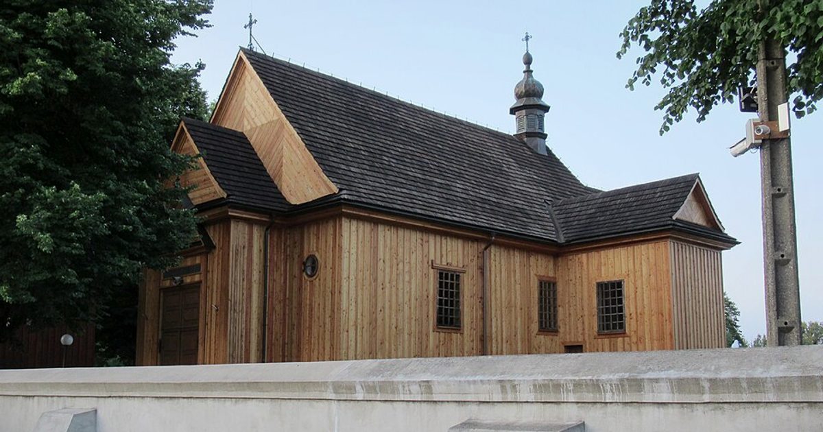 Kościół parafii Kościół Wszystkich Świętych w Kołacinek — zdjęcie