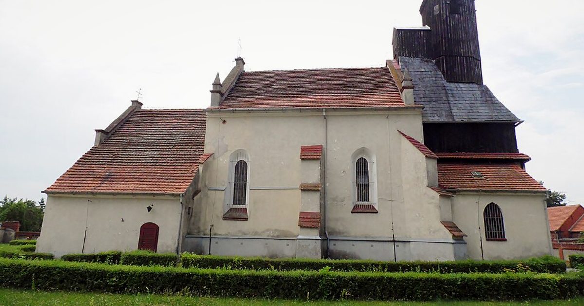 Kościół parafii Kościół Wszystkich Świętych w Mórkowo — zdjęcie