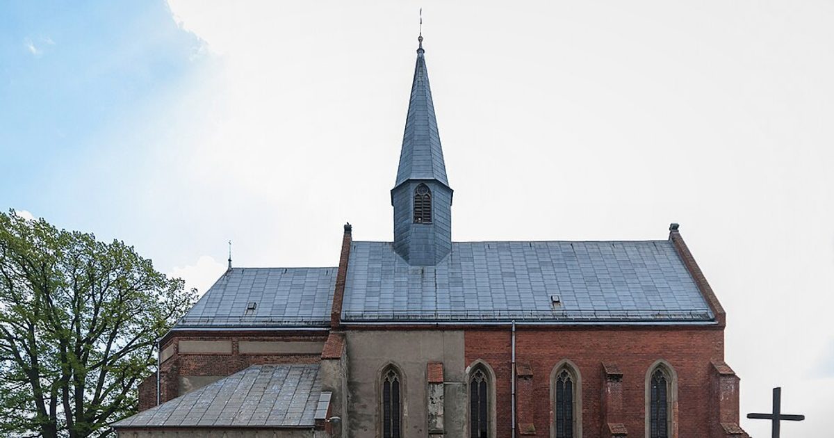 Kościół parafii Kościół Wszystkich Świętych w Stary Paczków — zdjęcie