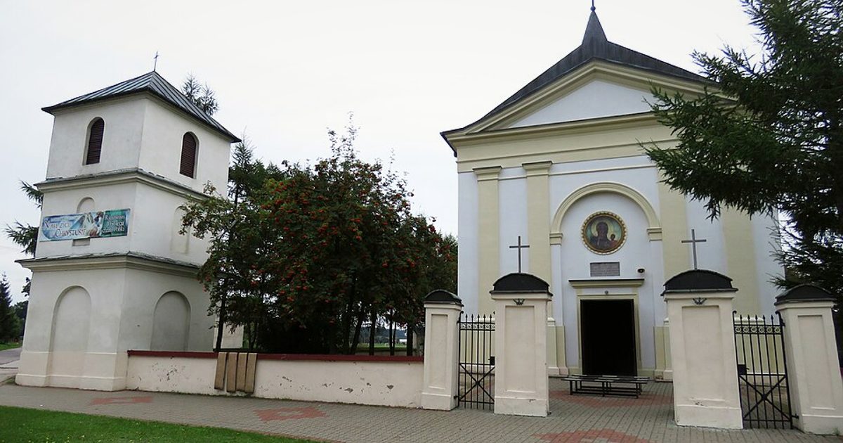 Kościół parafii Kościół Wszystkich Świętych w Żelazna — zdjęcie