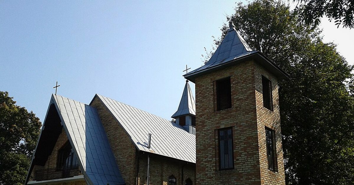 Dzieła sztuki sakralnej — Kościół Zmartwychwstania Pańskiego, Kopytów. Zdjęcie: Wikimedia Commons.