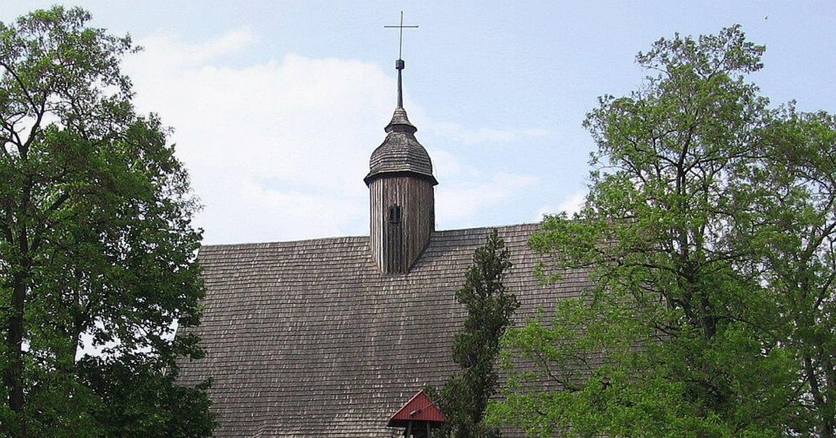 Kościół parafii Kościół Znalezienia Krzyża Świętego w Godzikowice — zdjęcie