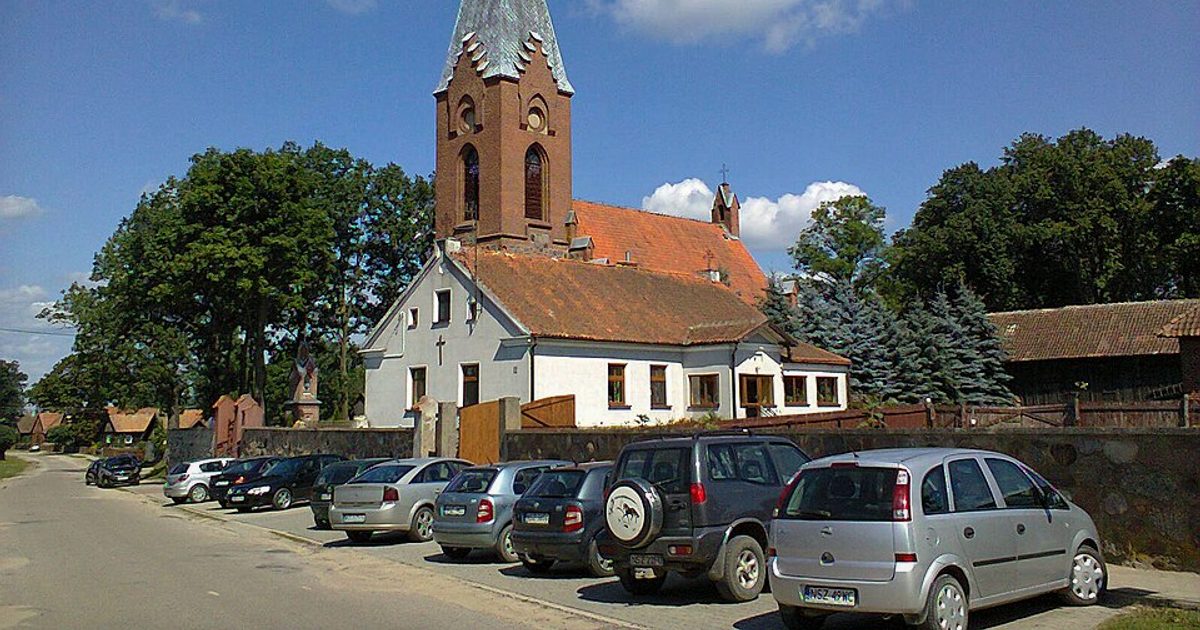 Kościół parafii Kościół Znalezienia Krzyża Świętego w Klon — zdjęcie