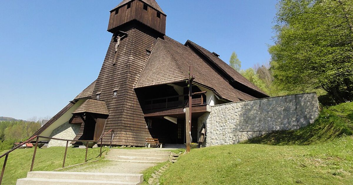 Kościół parafii Kościół Znalezienia Krzyża Świętego w Wisła — zdjęcie