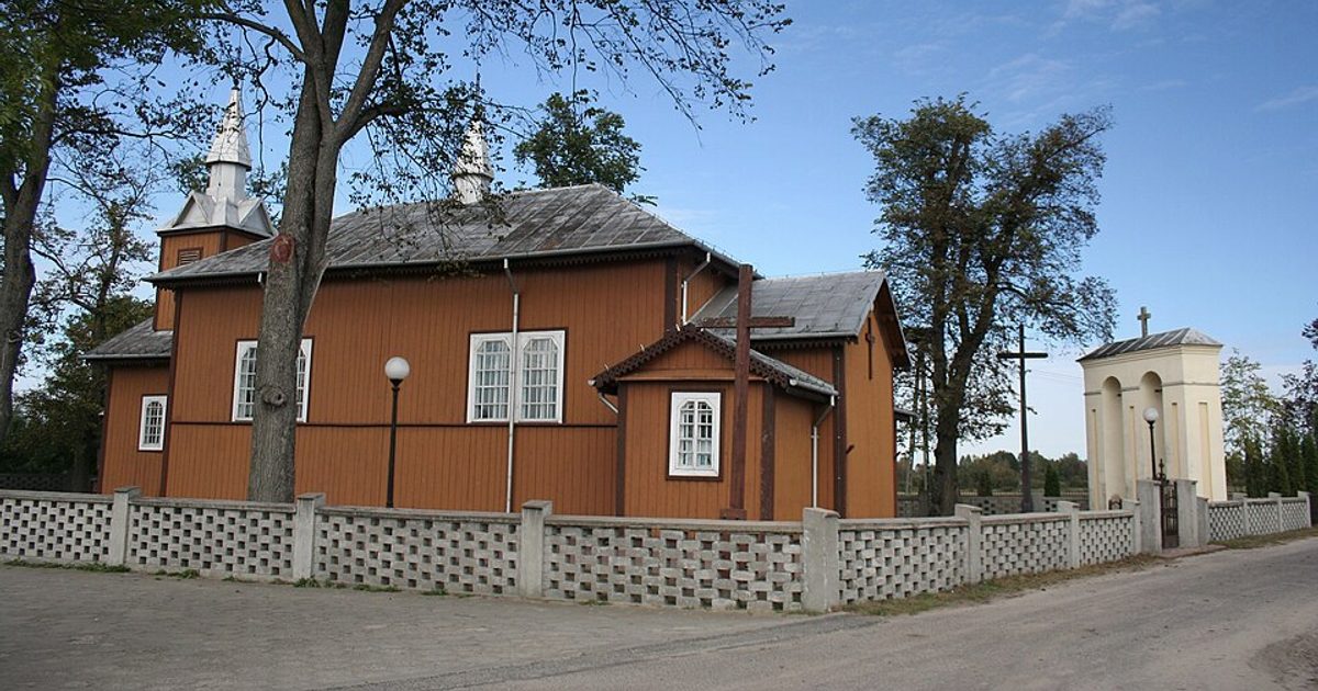 Kościół parafii Kościół Zwiastowania NMP w Hrud — zdjęcie