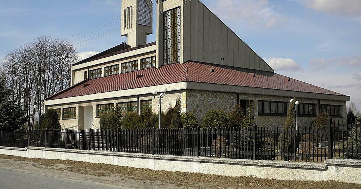 Kościół parafii Kościół Zwiastowania NMP w Jastrzębia — zdjęcie