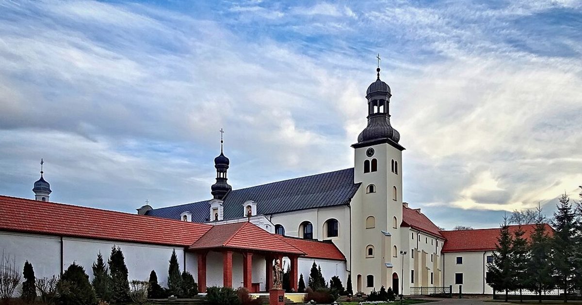 Kościół parafii Kościół Zwiastowania NMP w Skępe — zdjęcie