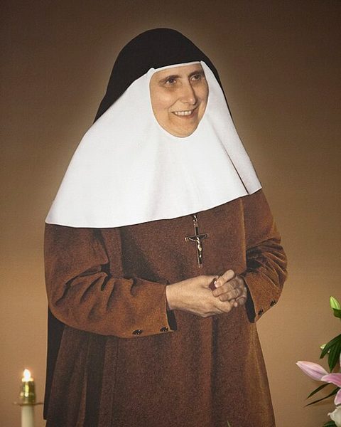 Maria Izabela Salvat y Romero